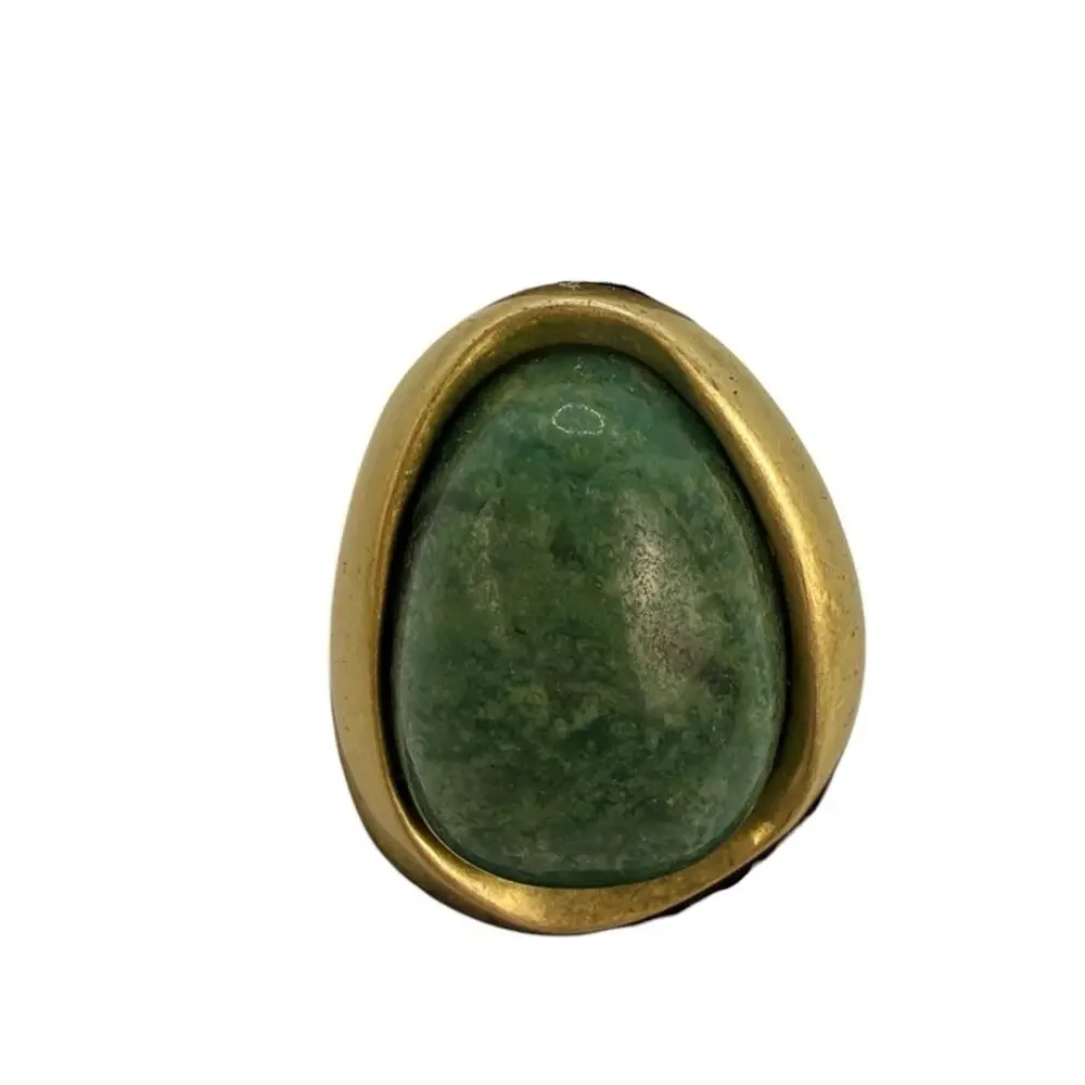 Kenneth Cole Green Stone Teardrop Ring with Gold-Tone Bezel size 8